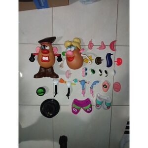 VINTAGE 1985 HASBRO PLAYSKOOL MR. & MRS. POTATO HEAD WITH ACCESSORIES